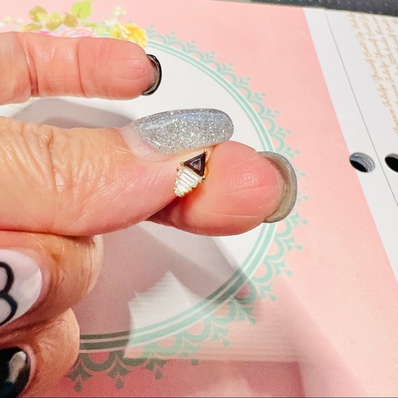 Stormy Reflection Gray Triangle Crystal Clear Baguettes Gold Pierced Earring 1pc - Picture 3 of 9